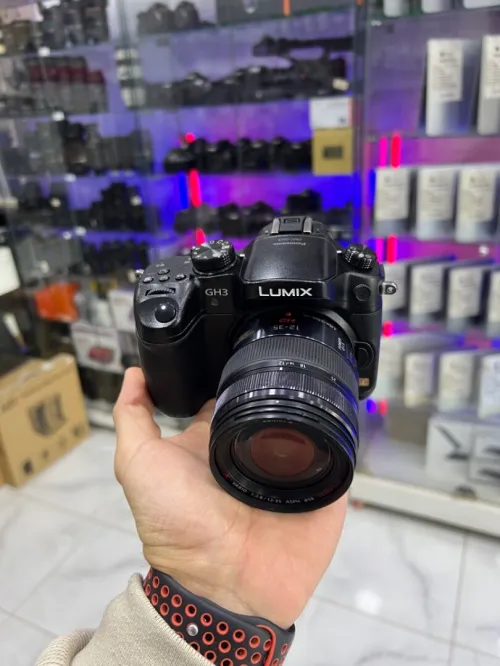 Lumix GH3 Nu Click: 8k