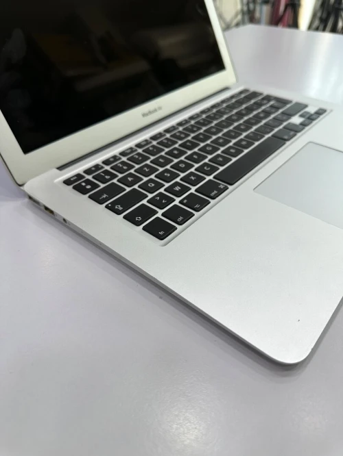 MacBook Air 2014 4GB RAM 128GB SSD 13,3