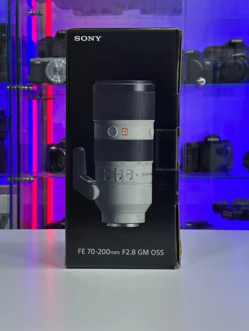 SONY FE 70-200mm F/2.8 G Master OSS & Pochette NEUF SOUS EMBALLAGE