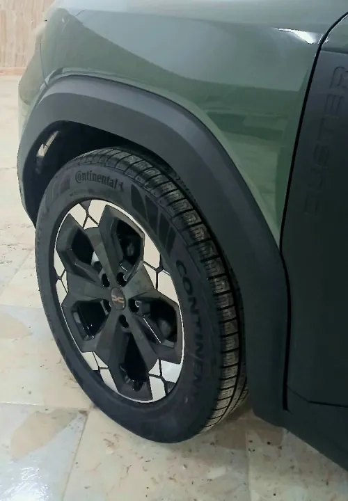 Dacia Duster 2025 Extreme Gold