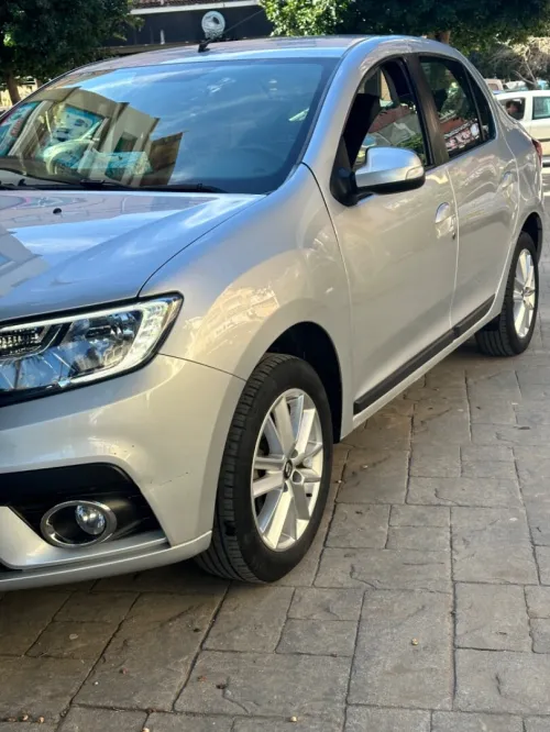 Renault Symbol 2018 Collection