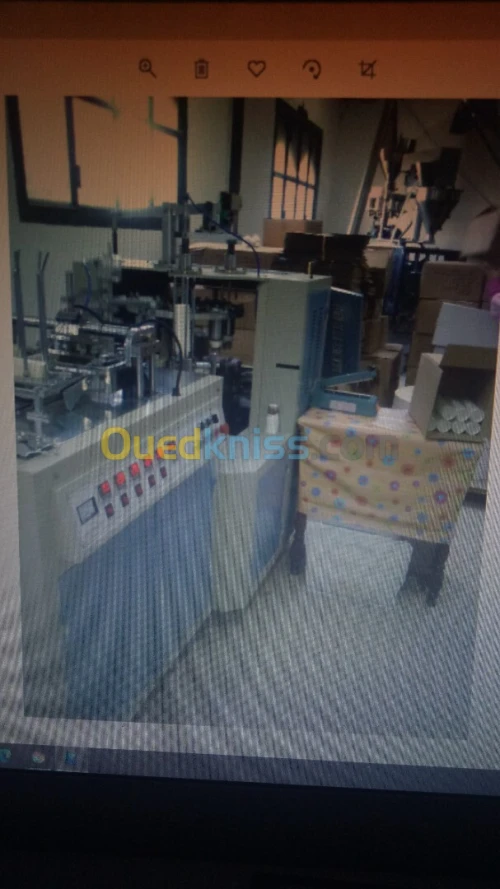 Machine a gobelets 4.5 5.5