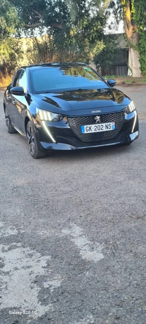 Peugeot 208 2022 GT