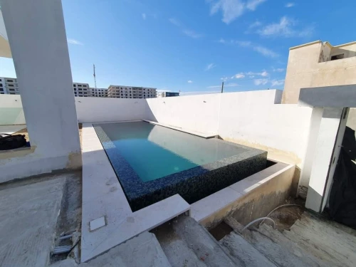 Construction des piscines مسابح