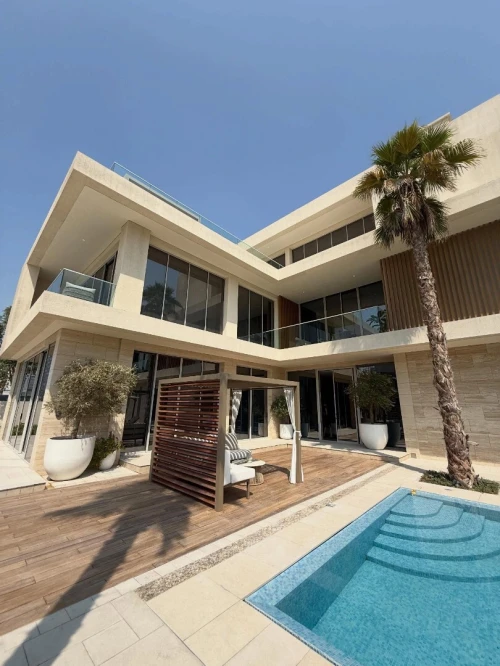CONSTRUCTION DES VILLAS AVEC PISCINE