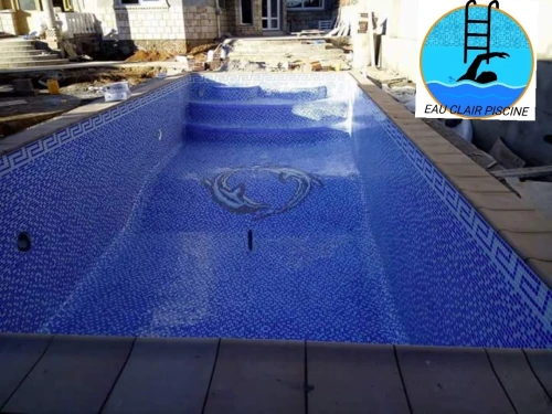 LES PISCINES  مسابح منزلية