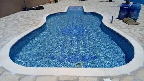 Construction des piscines بناء مسابح