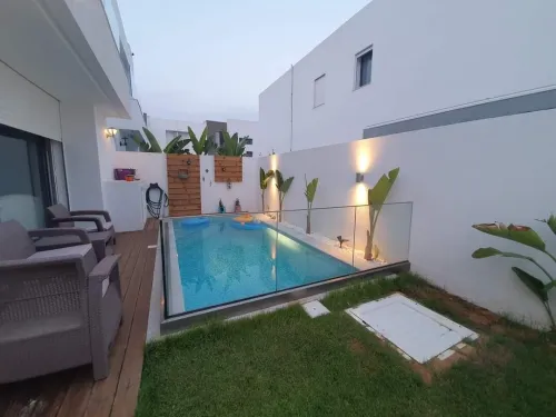Construction des piscines مسابح