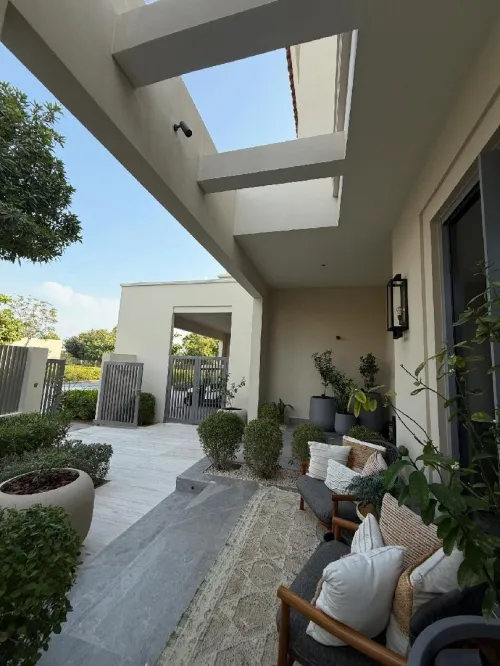 VILLAS PISCINE بناء منازل مع مسابح