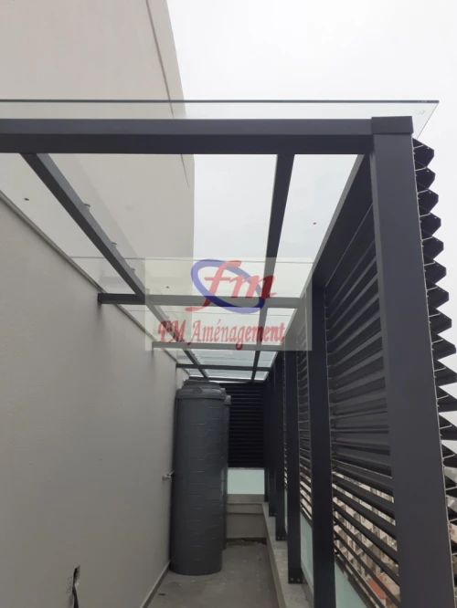 Menuiserie aluminium TPR. Strugal, HPS, Méta 50, Cloison Amovible et verre Trempé