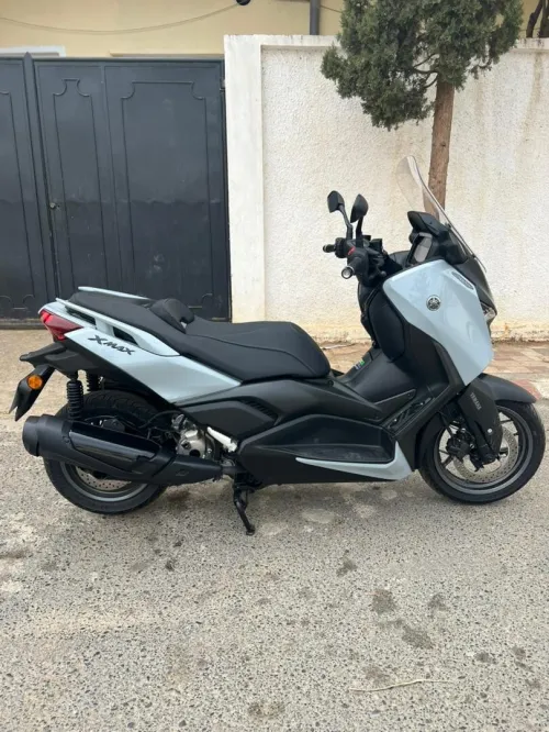 Yamaha X max 300 2025