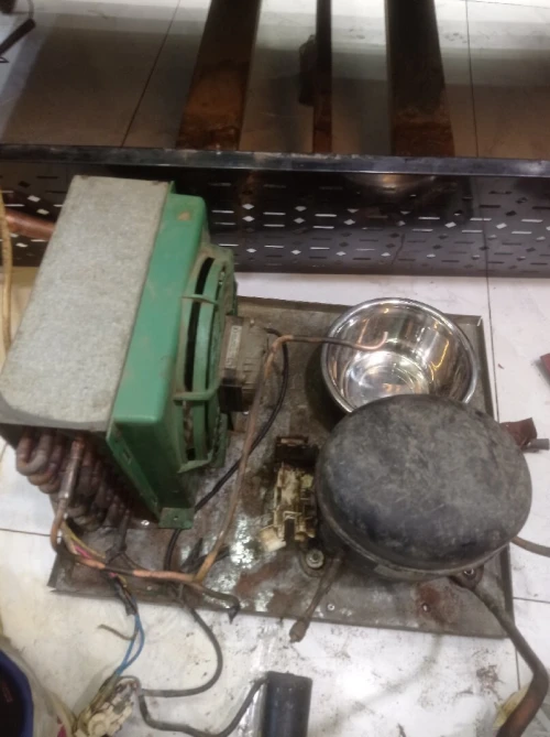 إصلاح كل أنواع المجمدات و الثلاجات و غرف التبريد