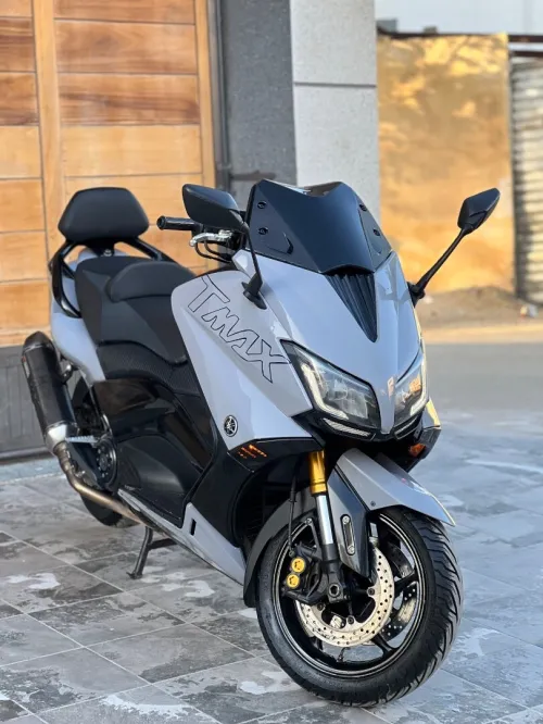 Yamaha Tmax Iron Max 2 2016