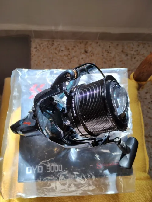 Moulinet surfcasting NGK neuf