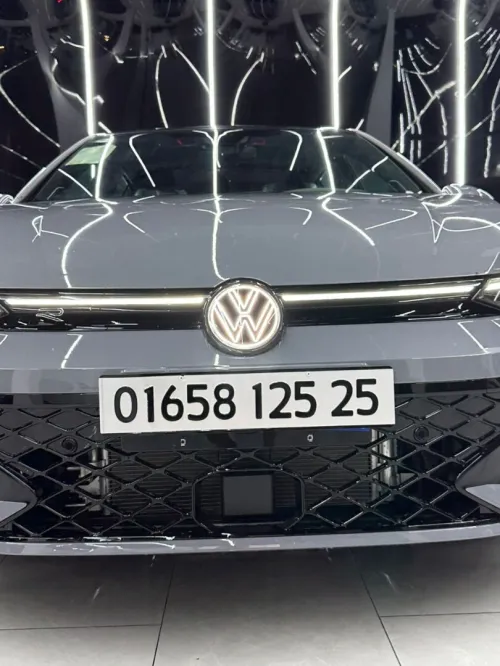 Volkswagen Golf 8 2025 R-Line