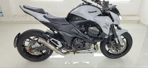 Kawasaki Z800 2013