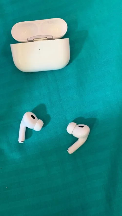 Airpod pro 2 lightning