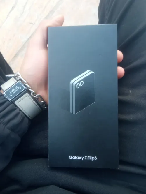 Samsung Z flip 6