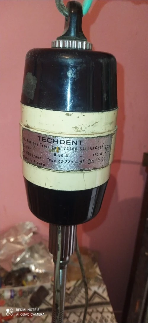 2 Moteurs suspendus Techdent 20000 tours