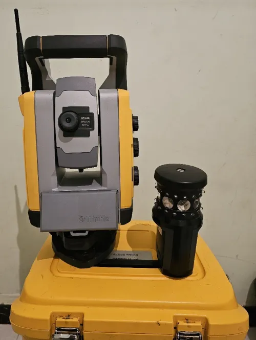 Station total trimble SPS730