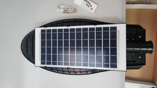 Projecteur Solaire 100W LED (Série Pro 2026) - مصباح طاقة شمسية 100 واط قوة إضاءة مضاعفة