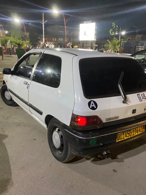 Clio Japonais 1994 1