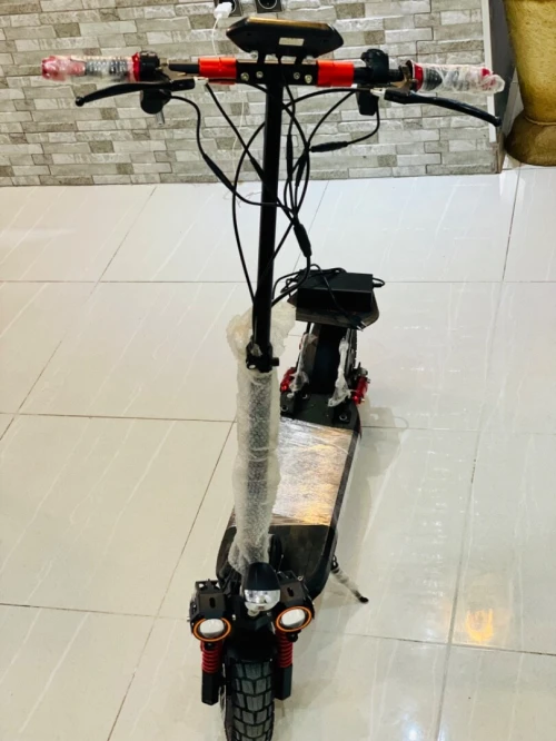 Scooter trottinette électrique Scooter electric 2025