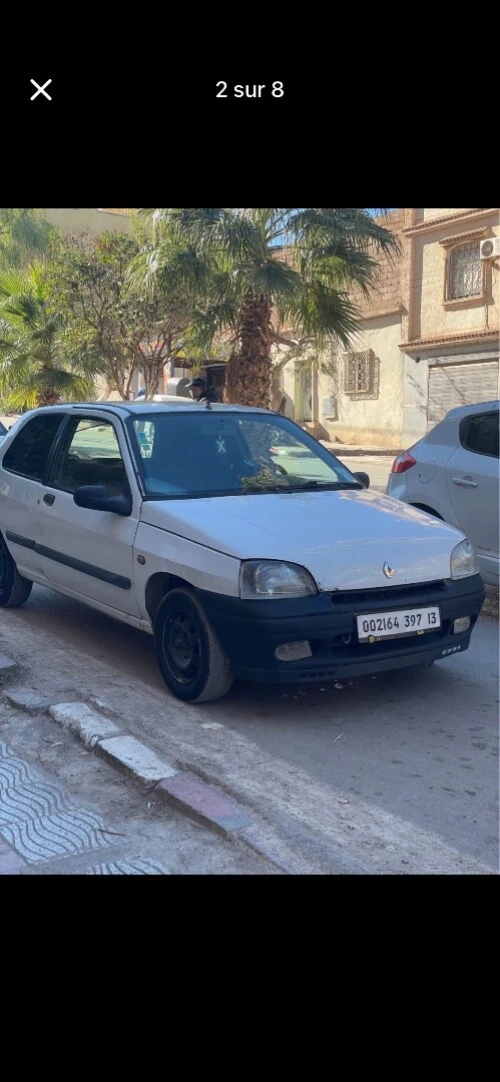 Renault Clio japoniya 1997 