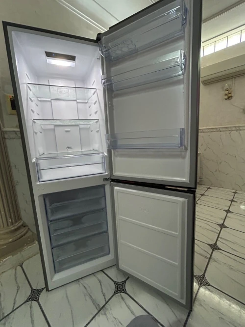 Combiné frigo congélateur