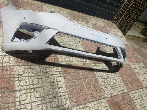 Parchok arriere ibiza fiha record sghir wa parchok avant jdid wa mapntr bon etat