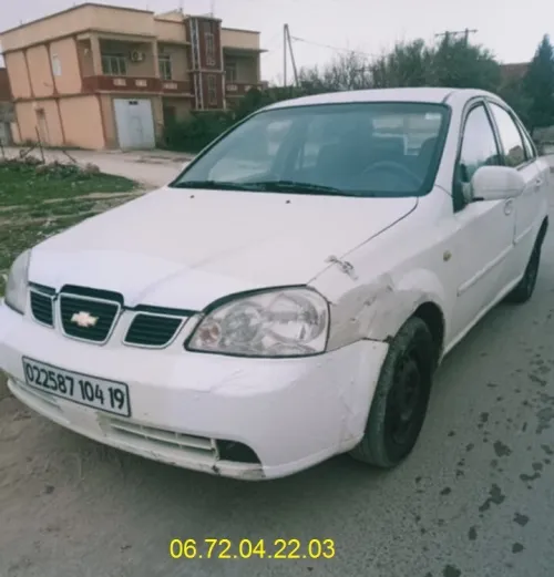 Chevrolet Optra 4 portes 2004 Optra 4 portes