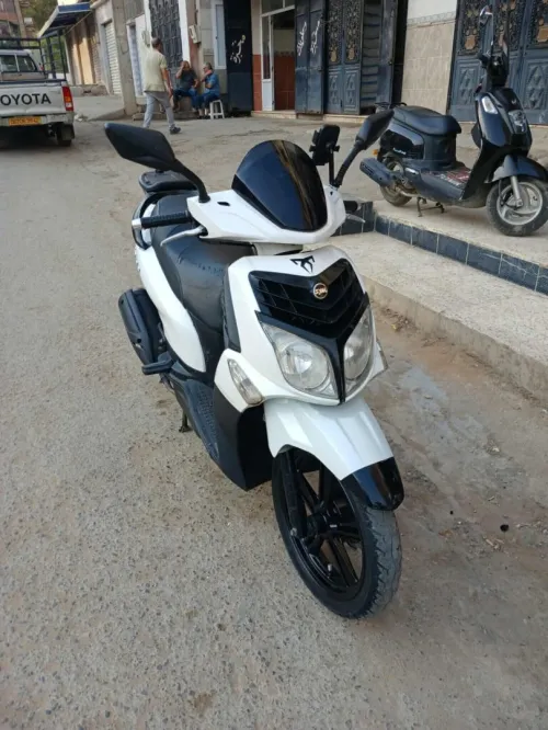 Sym Hd2 2017