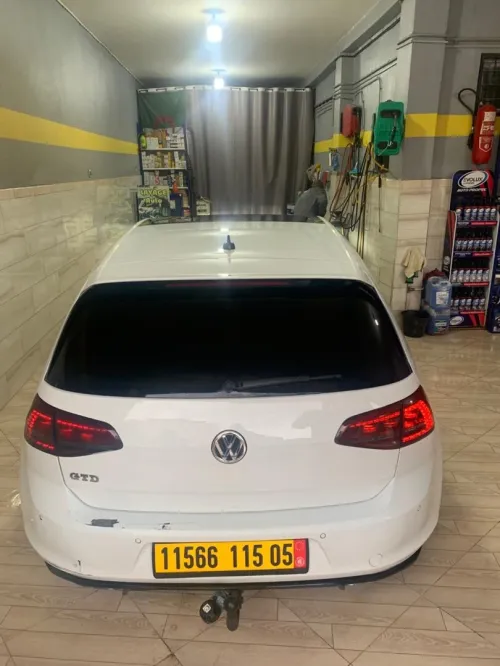 Volkswagen Golf 7 2015 Sport R Edition