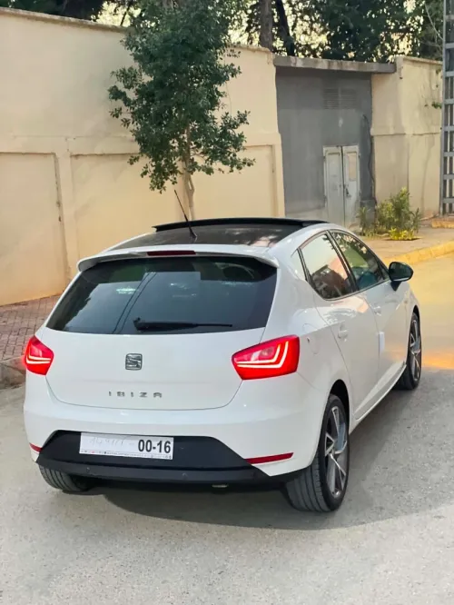Seat Ibiza 2015 Black Line