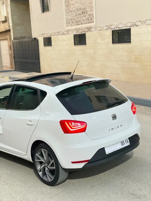 Seat Ibiza 2015 Black Line