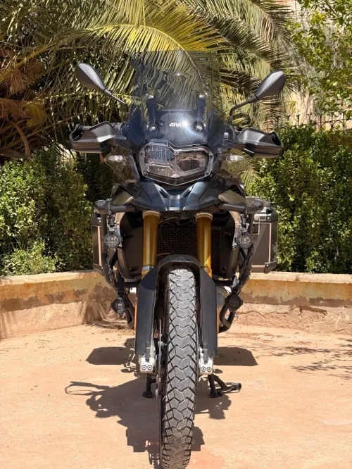BMW F850 