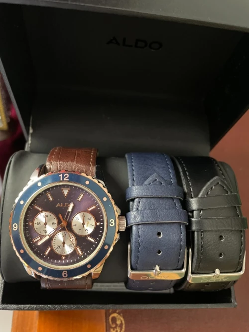 Vente montre jamais portée ALDO 3 Bracelets 
