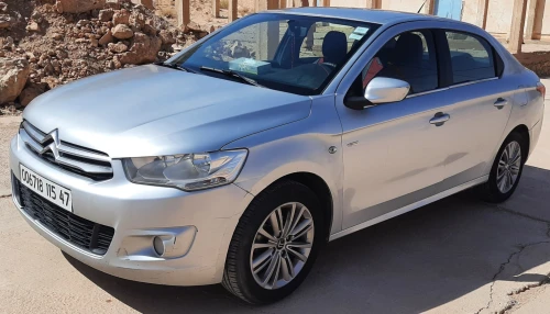 Location voiture avec chauffeur 