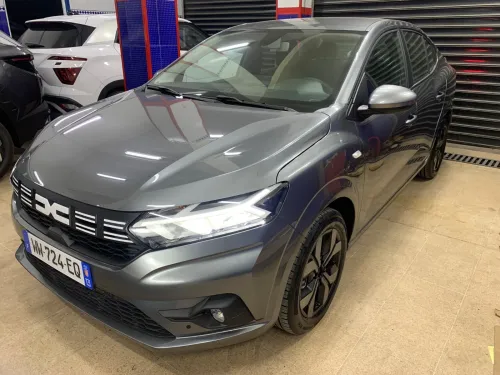 Dacia Logan 2025 Expression