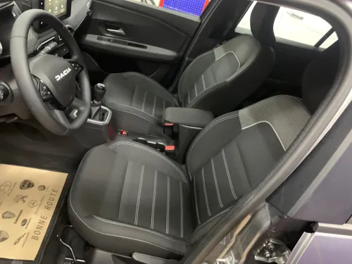 Dacia Logan 2025 Expression