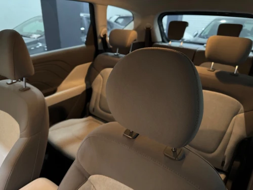 Hyundai Stargazer 2024 7 places
