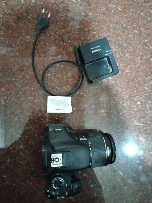 Camera canon 600D