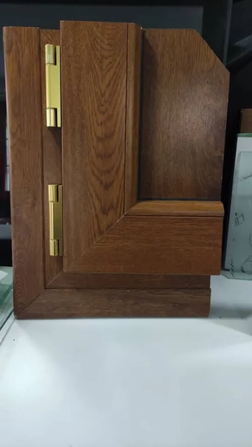 Fenêtre aluminium et PVC avec moustiquaire namour