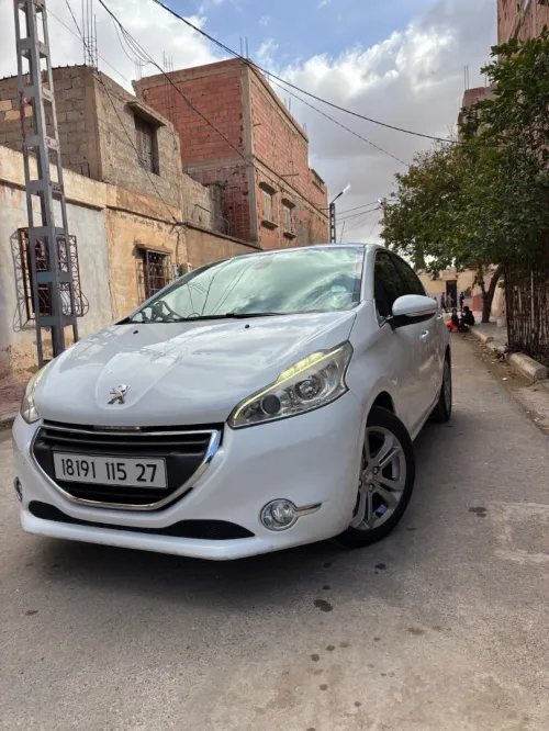 Peugeot 208 2013 Allure