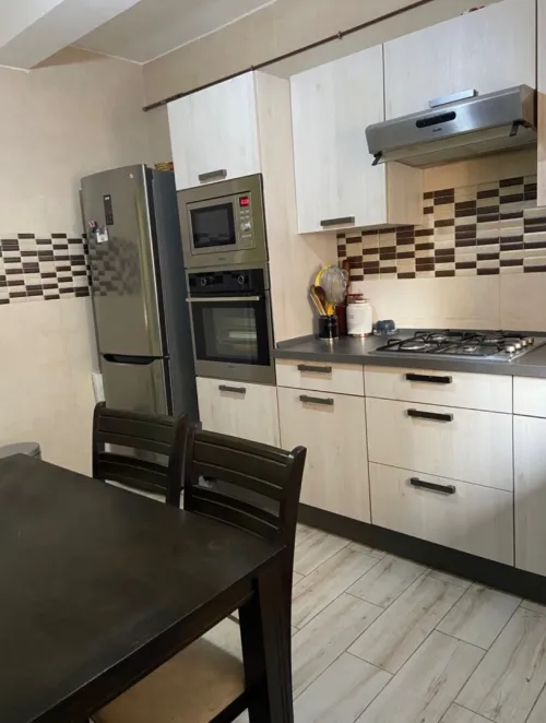 Location vacances Appartement F3 Alger Hydra