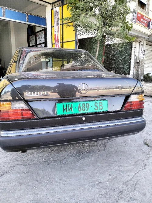 Mercedes E200 1989 