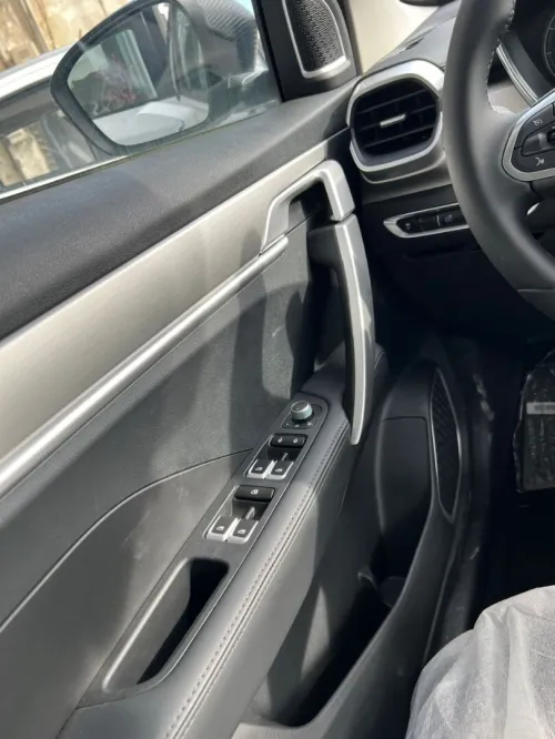 Geely Coolray 2025 BASE