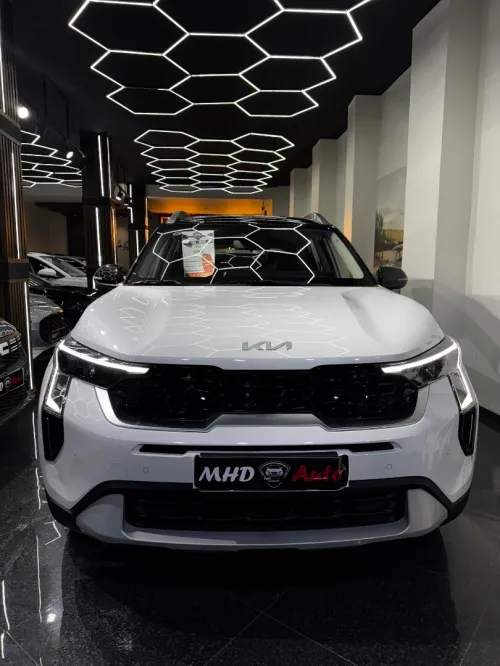 Kia Sonet 2025 Full