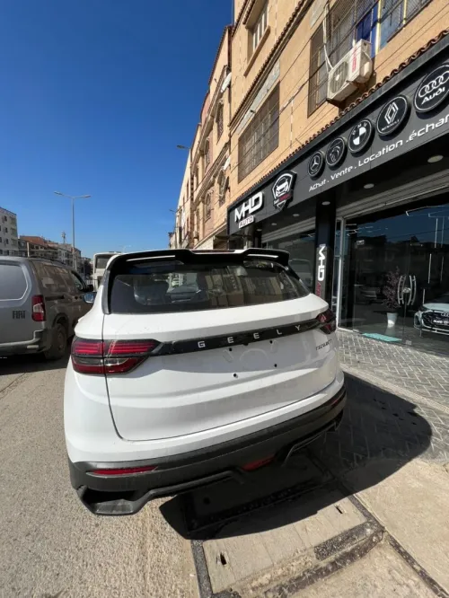 Geely Coolray 2025 basic avec toit