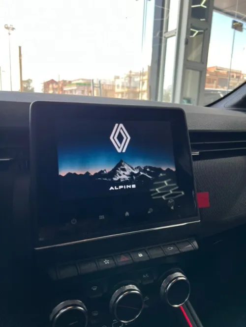 Renault Clio 5  2026 Esprit Alpine